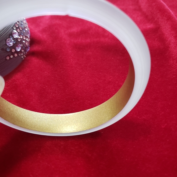 Vintage Purple Plum Carved LUCITE with Rhinestones WIDE Tapered Bangle Bracelet - Picture 10 of 16